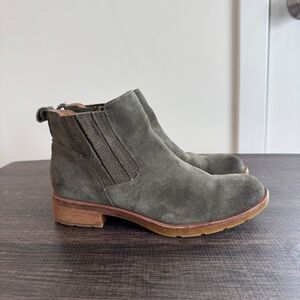 Sofft Bellis III Waterproof Ankle Boots